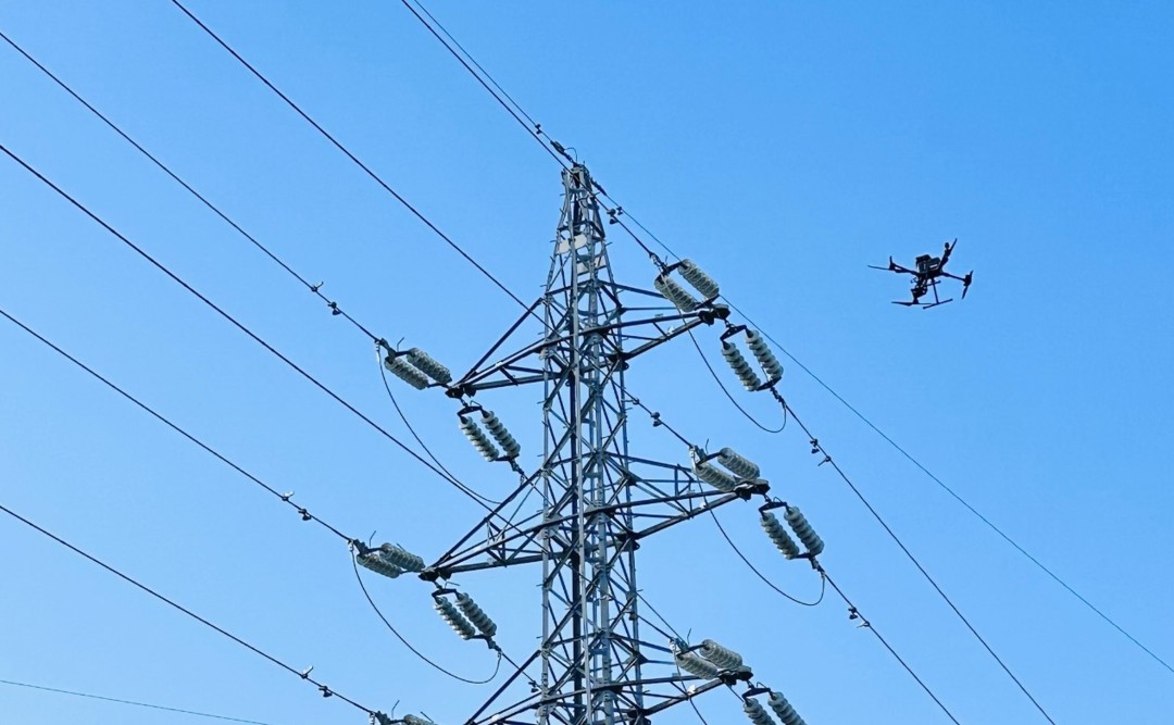 送電線点検イメージ
